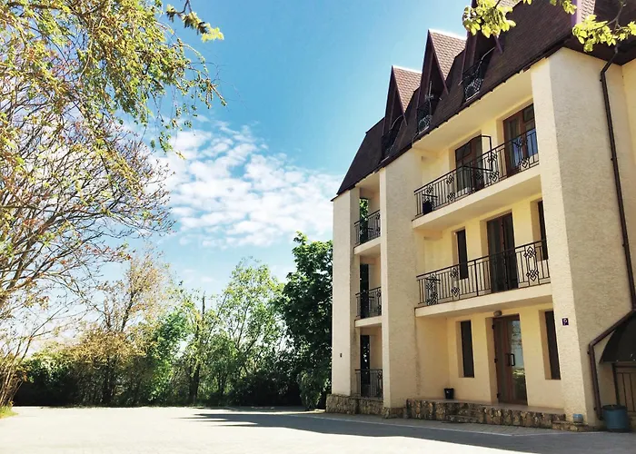 San Marino Hotel